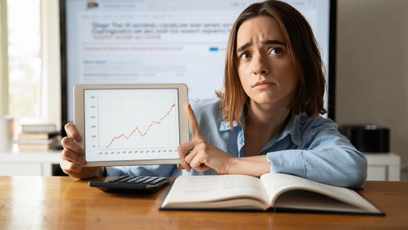 
                    What is a good interest rate on a savings account?
                
