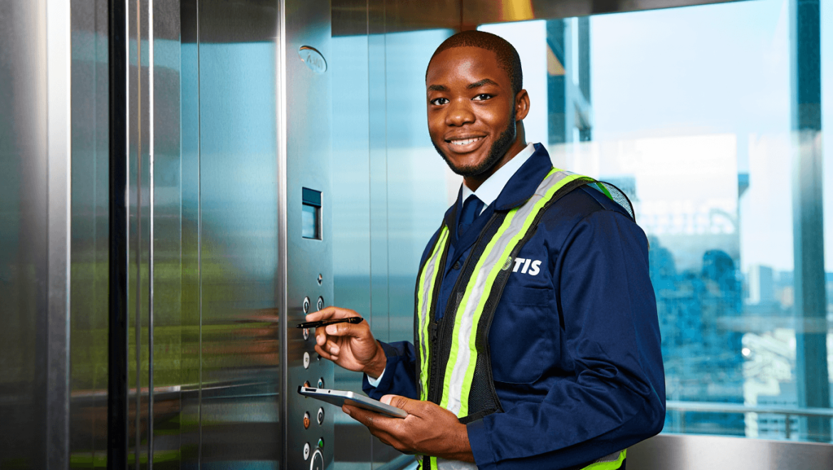 
    Kevin D. et Kevin N., ingénieurs commerciaux chez Otis : « On construit un climat de confiance pour que le client sache qu’il peut compter sur nous »
